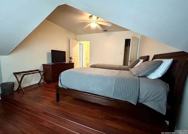 $1,750 | 42 Chapel Hill Circle, San Antonio, TX 78240