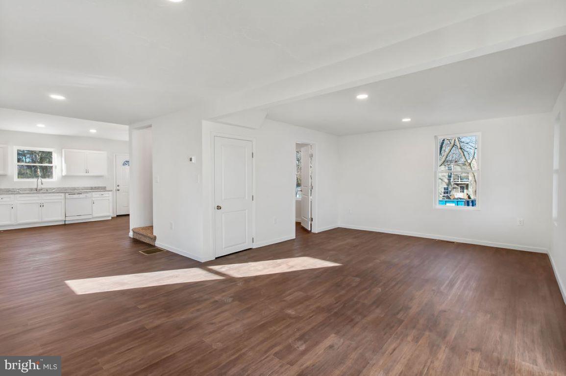 2171 White Hall Road Littlestown, PA 17340 - Photo 4 of 30