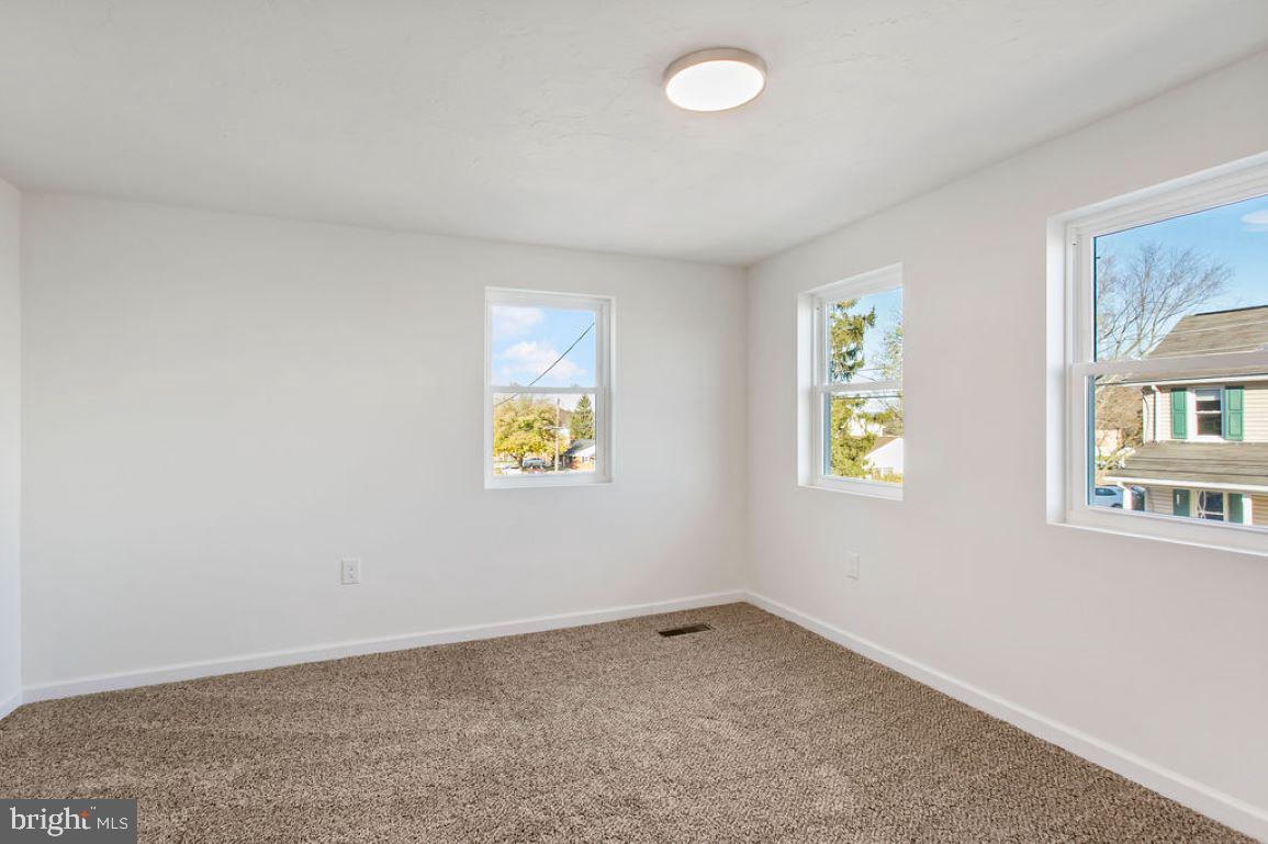 2171 White Hall Road Littlestown, PA 17340 - Photo 10 of 30