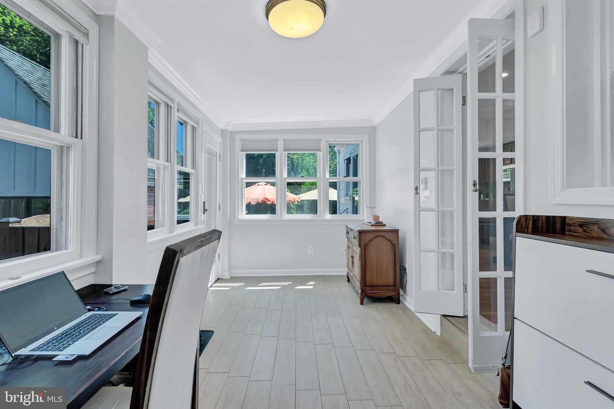 3227 Annandale Road Falls Church, VA 22042 - Photo 15 of 42