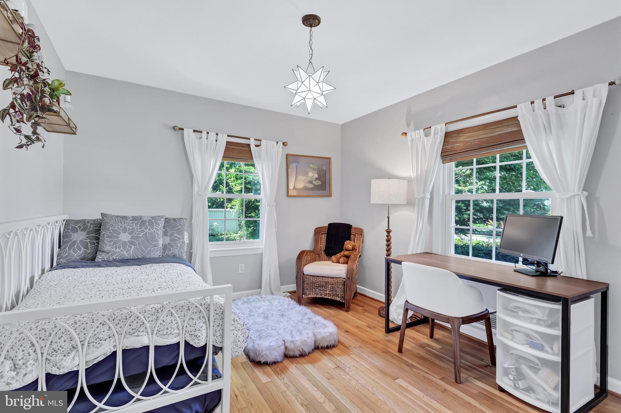 3227 Annandale Road Falls Church, VA 22042 - Photo 17 of 42