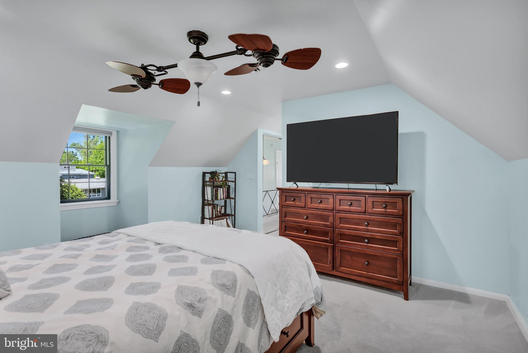 3227 Annandale Road Falls Church, VA 22042 - Photo 27 of 42