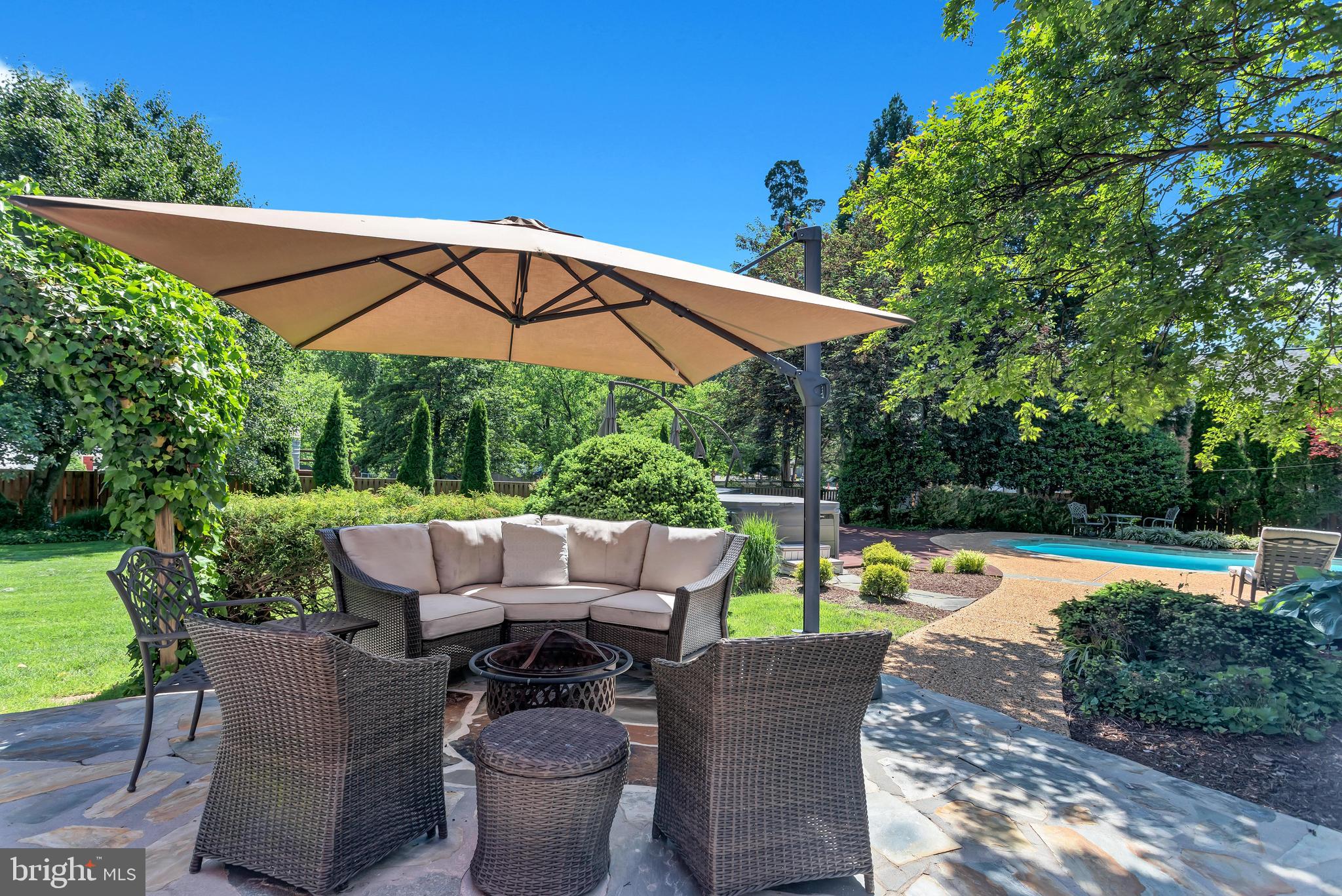 3227 Annandale Road Falls Church, VA 22042 - Photo 34 of 42