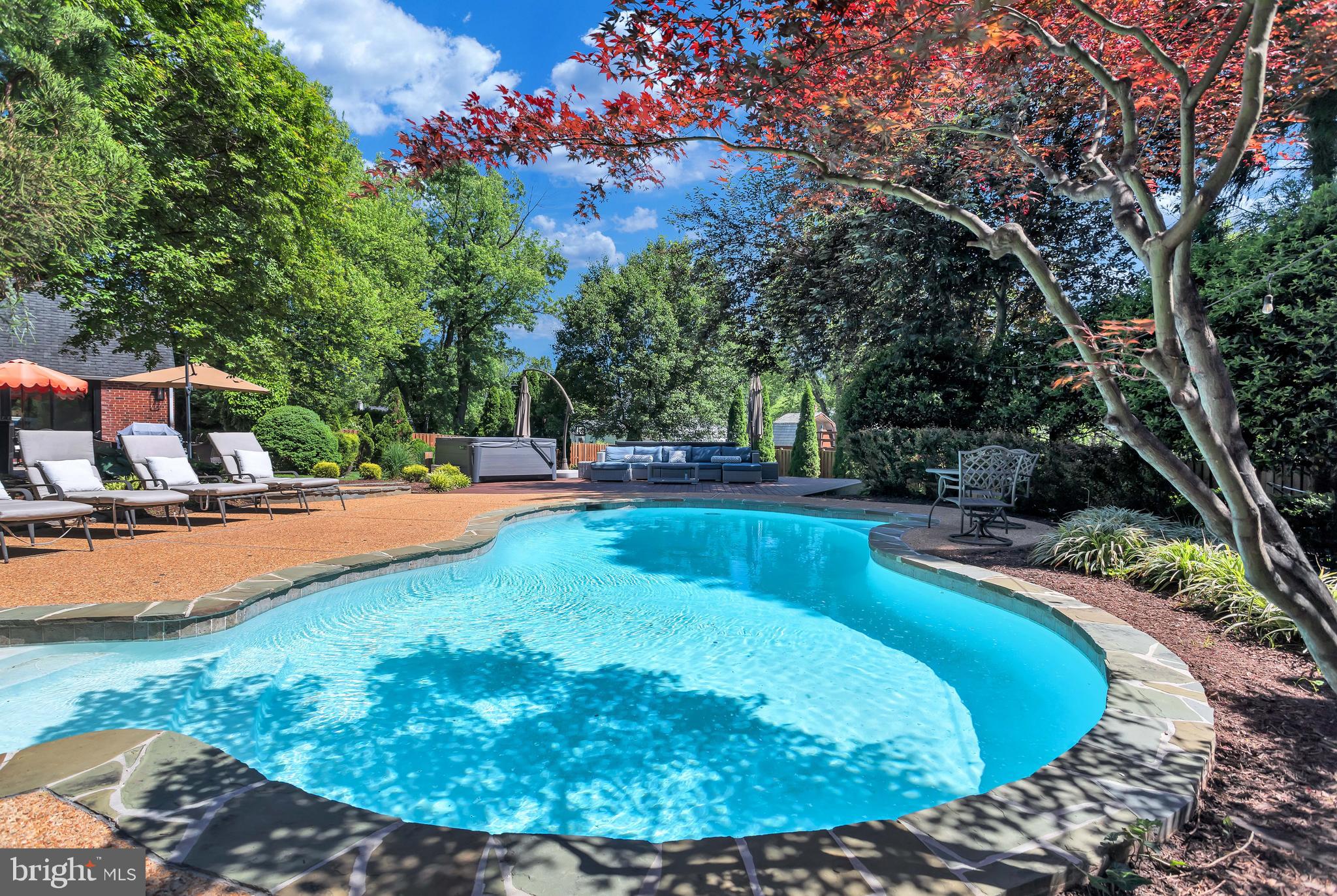 3227 Annandale Road Falls Church, VA 22042 - Photo 38 of 42