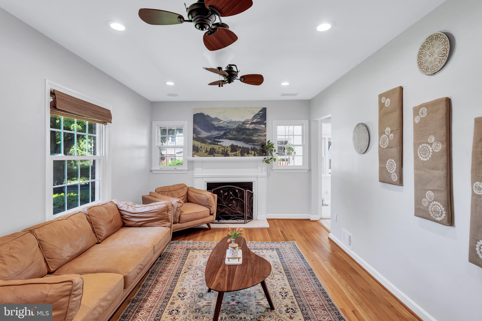 3227 Annandale Road Falls Church, VA 22042 - Photo 5 of 42