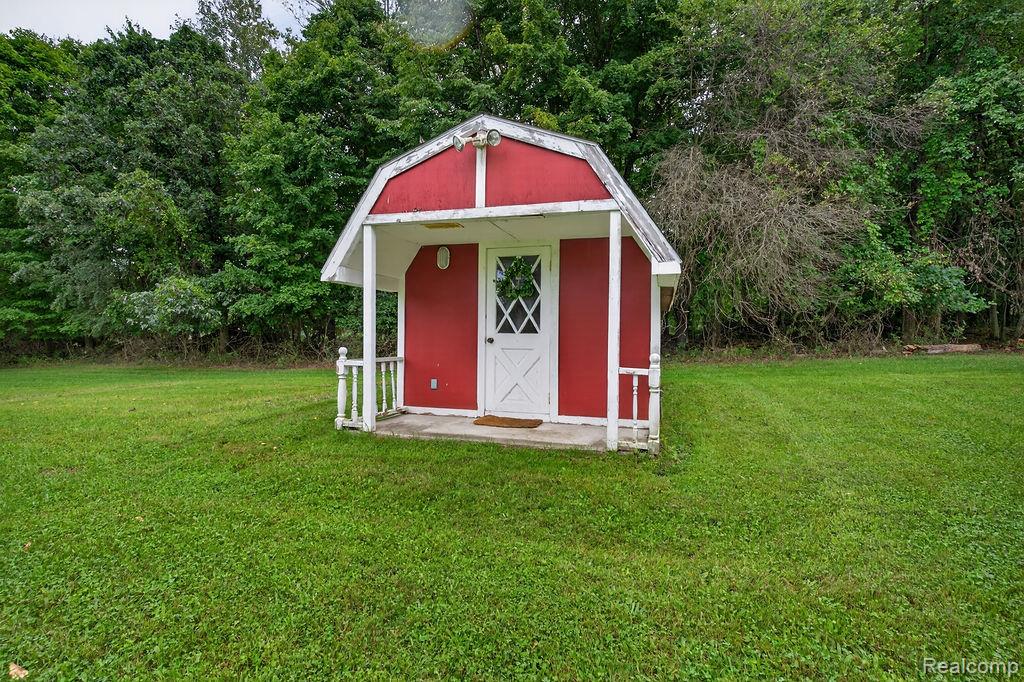 2524 Curtis Road Leonard, MI 48367 - Photo 78 of 93 Gallery Image 78