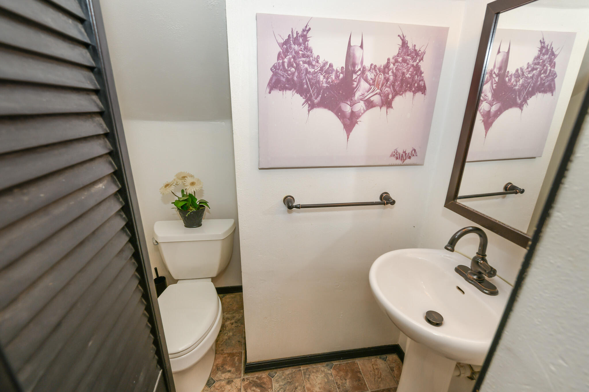 2566 South 64th Street Milwaukee, WI 53219 - Photo 14 of 31 HEN_0676