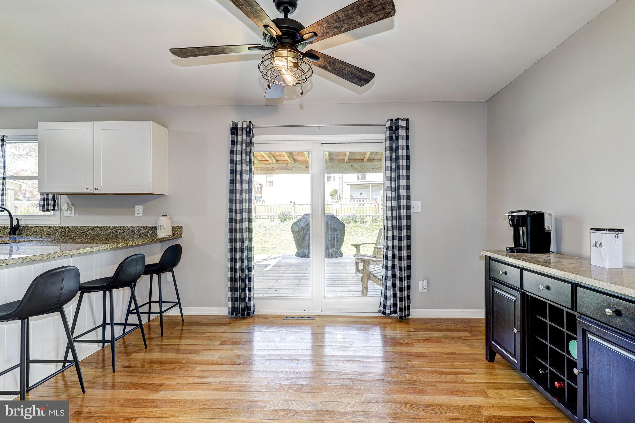 500 Garnett Road Joppa, MD 21085 - Photo 6 of 29 Dining Area