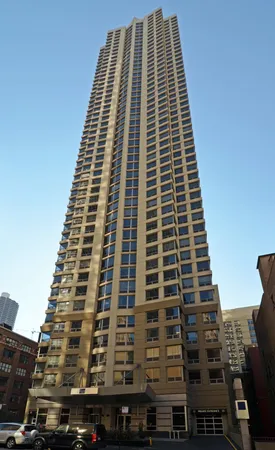 $2,750 | 440 North Wabash Avenue, Unit 4110, Chicago, IL 60611