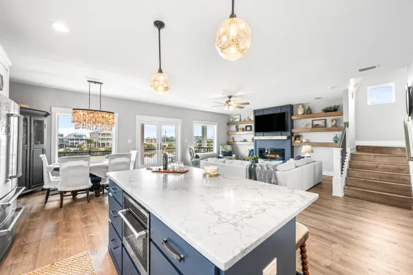 $1,225,000 | 7665 Key W Drive, Navarre, FL 32566