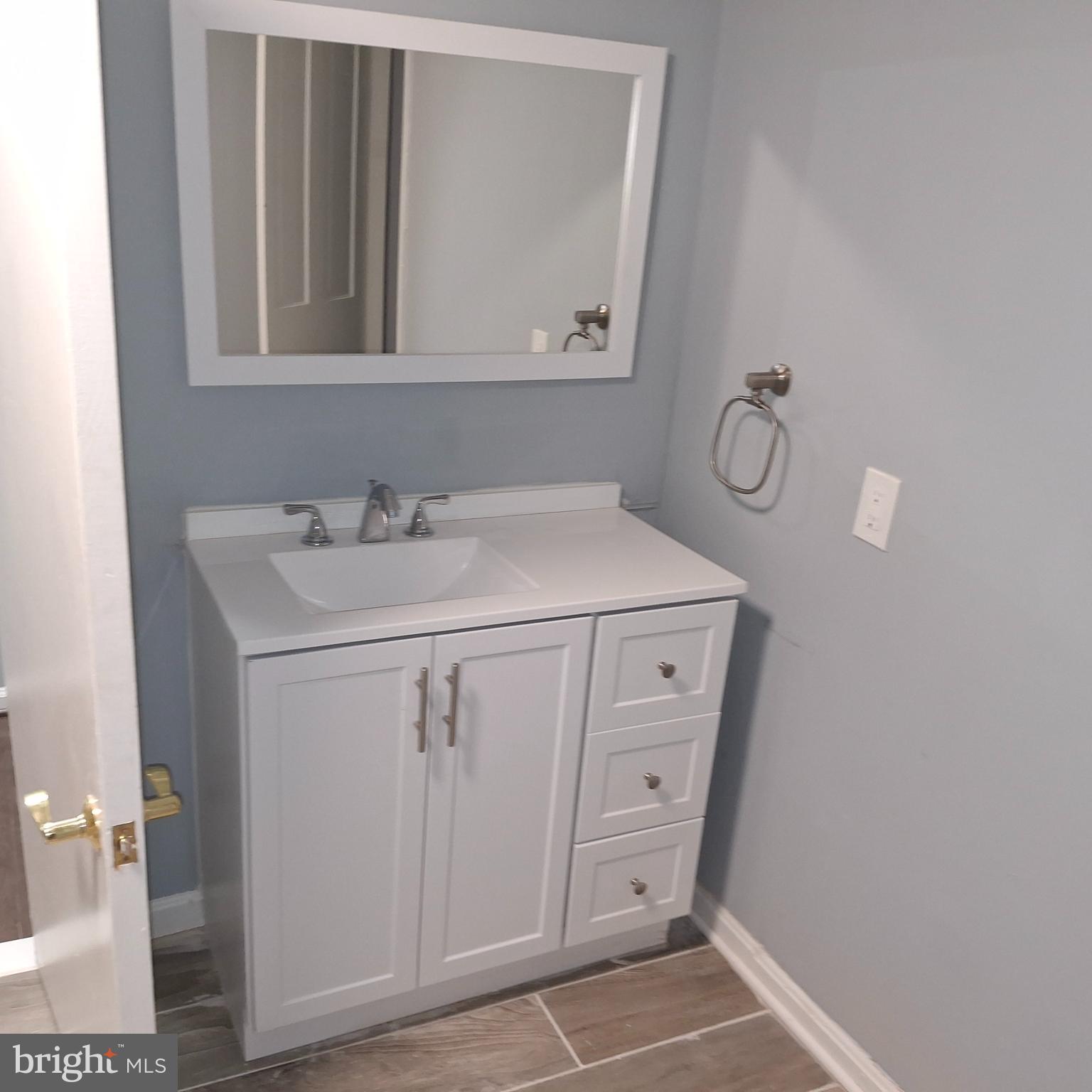1403 Ramsay Street Baltimore, MD 21223 - Photo 21 of 30 a utility room with dryer and washer