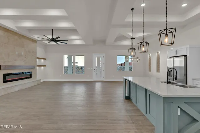 $576,400 | 13398 Emerald Pearl Drive, Horizon City, TX 79928