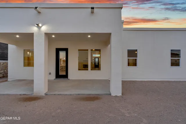 $576,400 | 13398 Emerald Pearl Drive, Horizon City, TX 79928