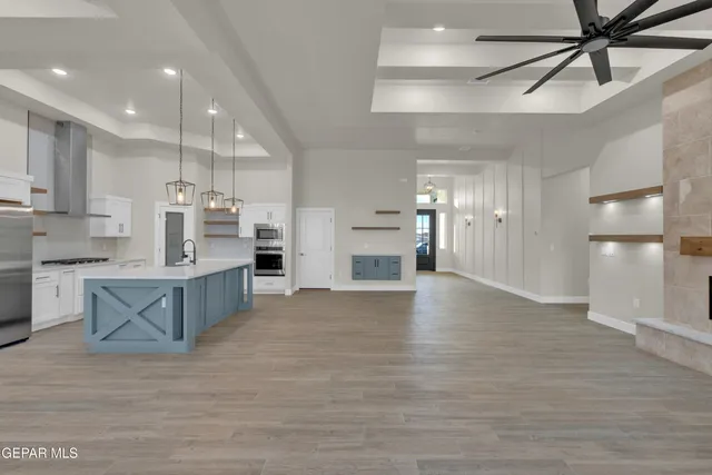 $576,400 | 13398 Emerald Pearl Drive, Horizon City, TX 79928