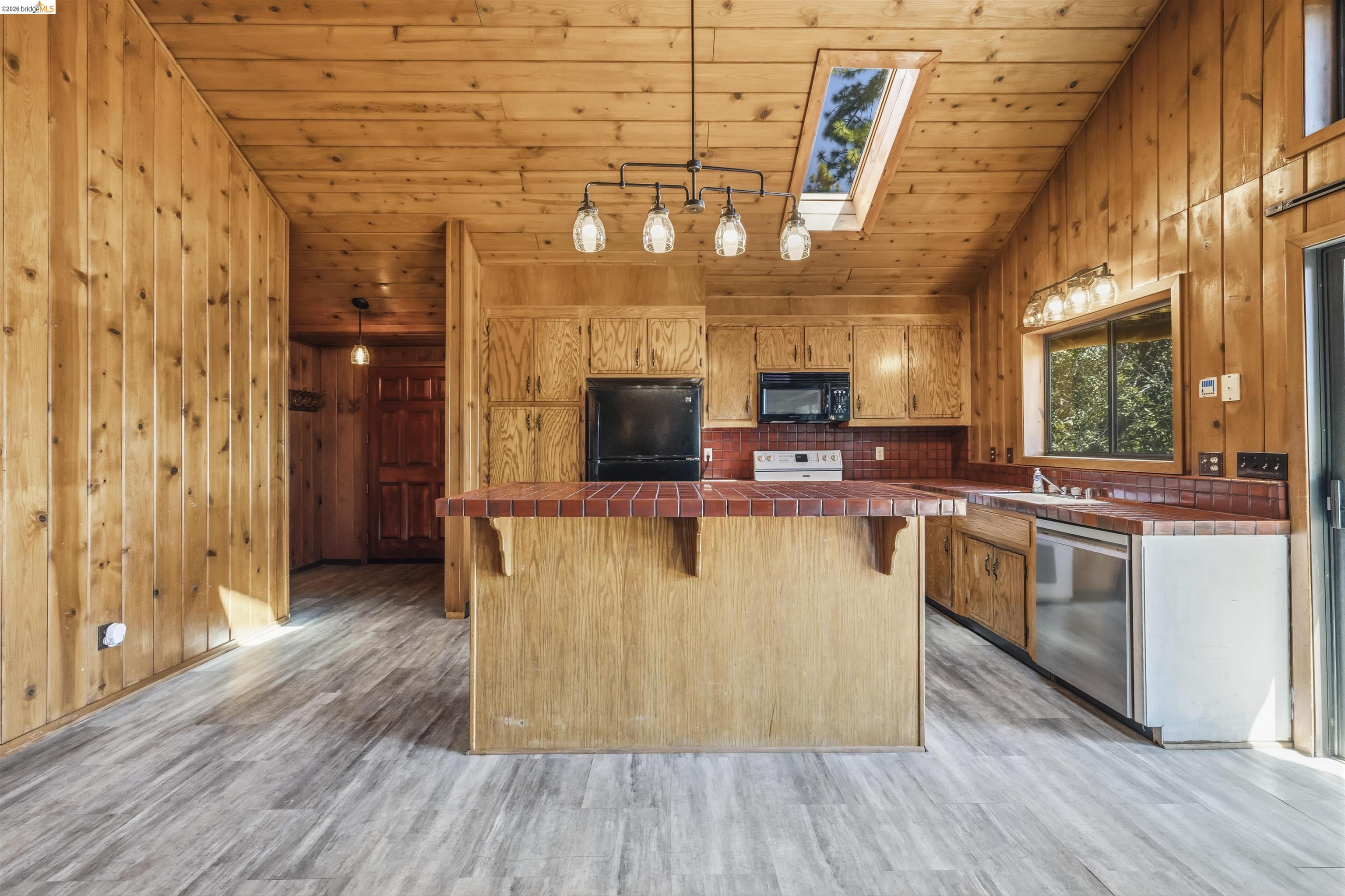 23939 Broken Bit Road Sonora, CA 95370 - Photo 11 of 42 Gallery Image 11