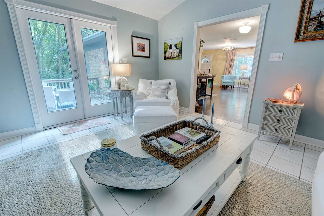 563 Bellangee Street Fairhope, AL 36532 - Photo 12 of 24