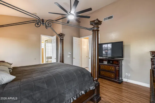 $1,149,900 | 2742 East Villa Park Court, Gilbert, AZ 85298