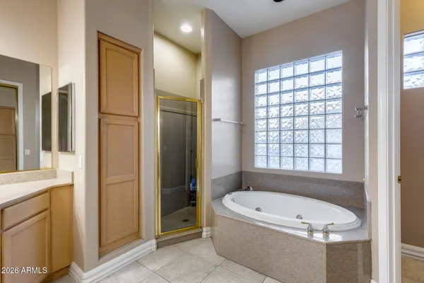 $1,149,900 | 2742 East Villa Park Court, Gilbert, AZ 85298