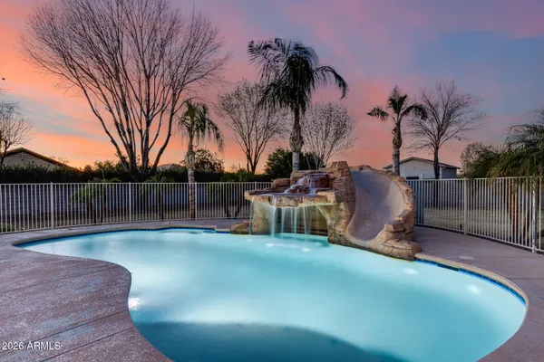 $1,149,900 | 2742 East Villa Park Court, Gilbert, AZ 85298