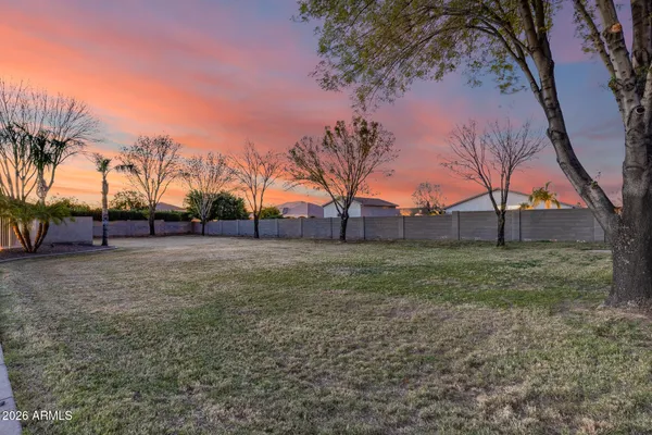 $1,149,900 | 2742 East Villa Park Court, Gilbert, AZ 85298