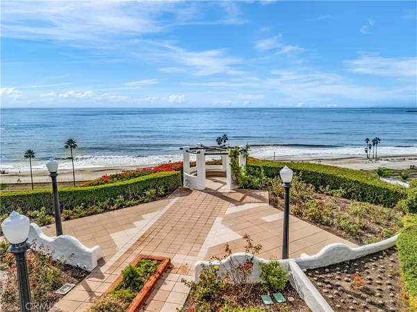 $3,650,000 | 34781 Camino Capistrano, Dana Point, CA 92624
