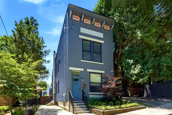 $899,000 | 951 Parkside Place, Cincinnati, OH 45202