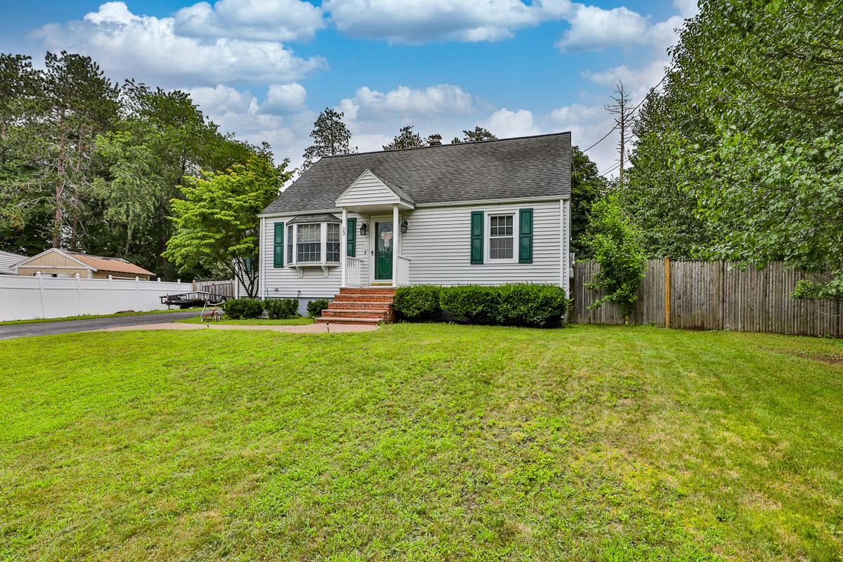 23 Maclarnon Road Salem, NH 03079 - Photo 2 of 29 Gallery Image 2