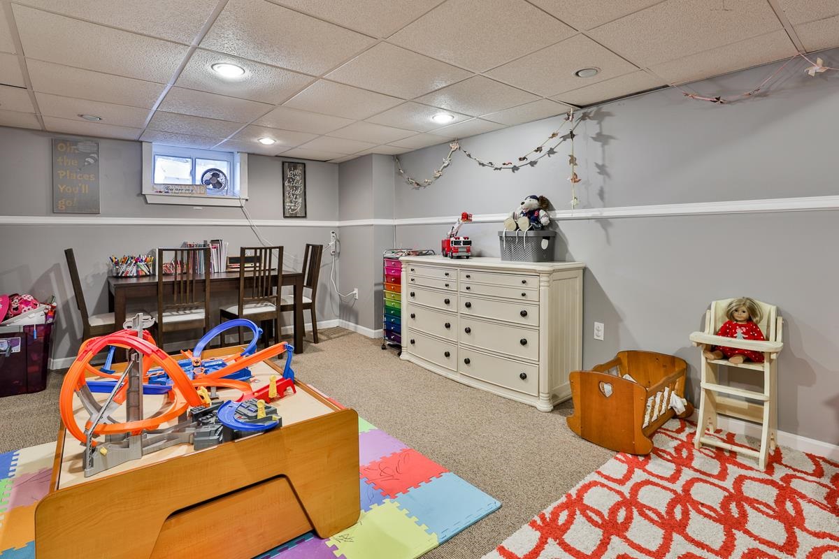 23 Maclarnon Road Salem, NH 03079 - Photo 29 of 29 Gallery Image 29