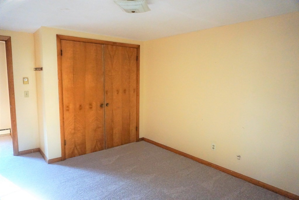 5 Fairview Park Road, Unit 3 Sturbridge, MA 01566 - Photo 8 of 16