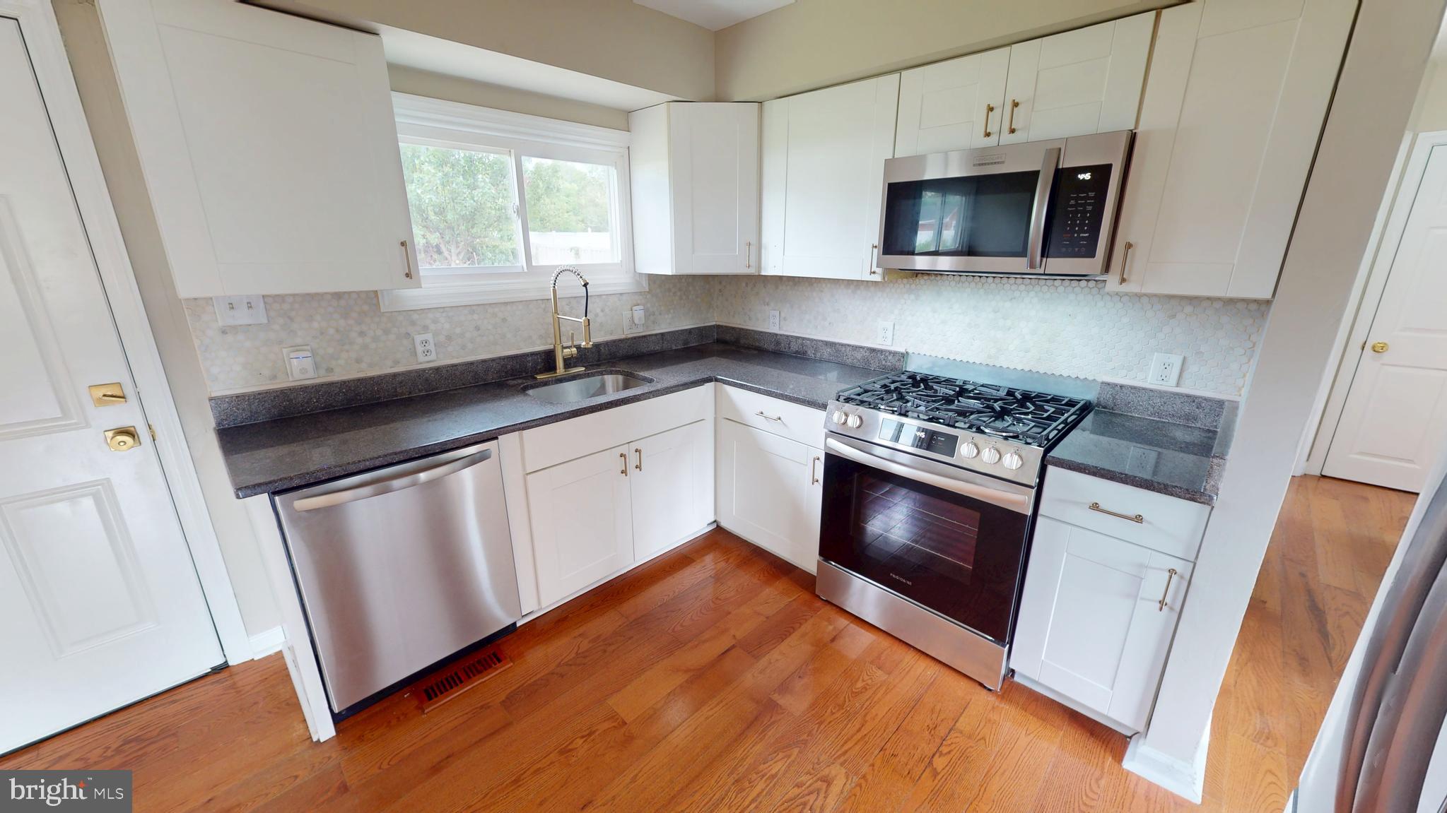 1412 Glassboro Road Wenonah, NJ 08090 - Photo 9 of 17 Gallery Image 9
