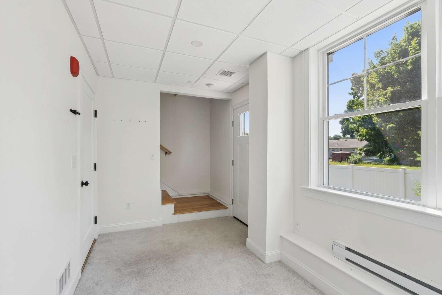 55 Ocean Road, Unit 3 Portsmouth, NH 03801 - Photo 29 of 36 Gallery Image 29