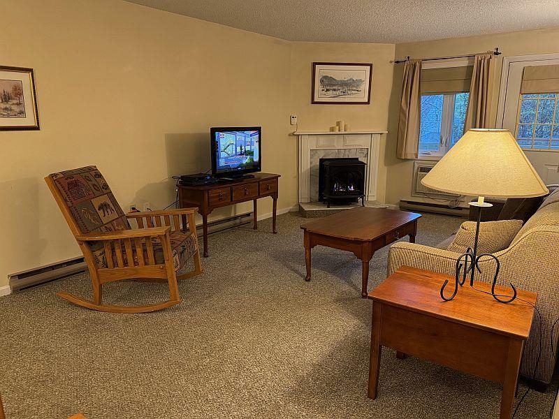 227 Main Street, Unit 235 Lincoln, NH 03251 - Photo 2 of 45