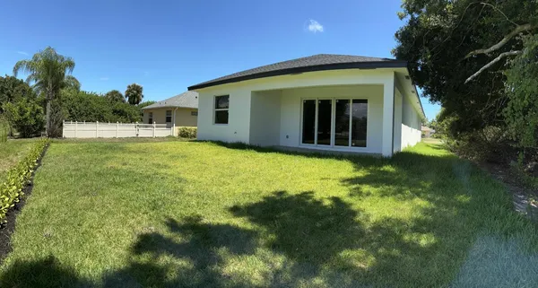 $2,000 | 500 Sunset Road North, Rotonda West, FL 33947