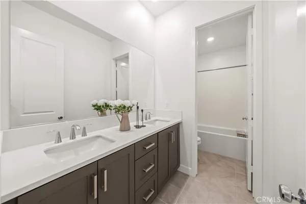 $1,880,000 | 203 Abacus, Irvine, CA 92618