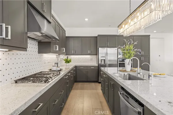 $1,880,000 | 203 Abacus, Irvine, CA 92618