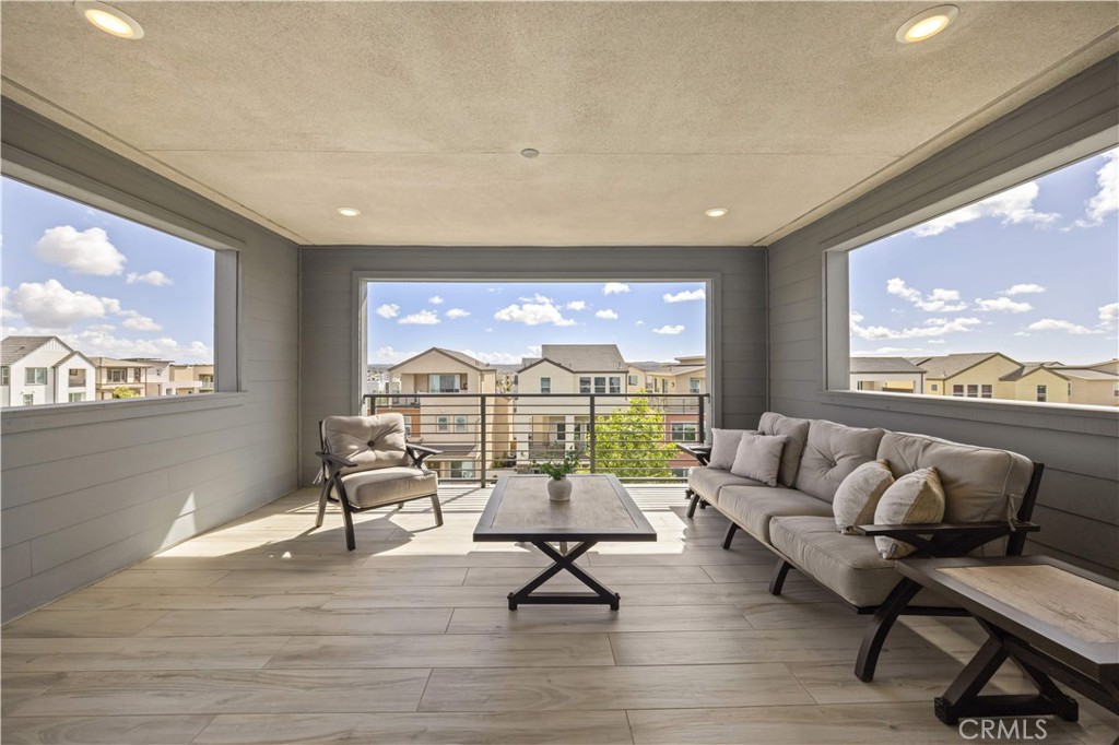 203 Abacus Irvine, CA 92618 - Photo 32 of 62