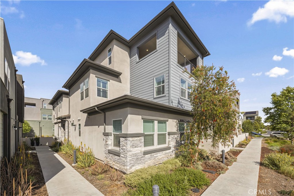 203 Abacus Irvine, CA 92618 - Photo 37 of 62