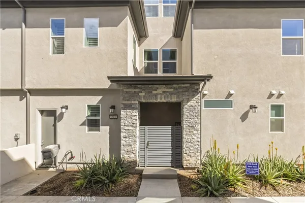 $1,880,000 | 203 Abacus, Irvine, CA 92618