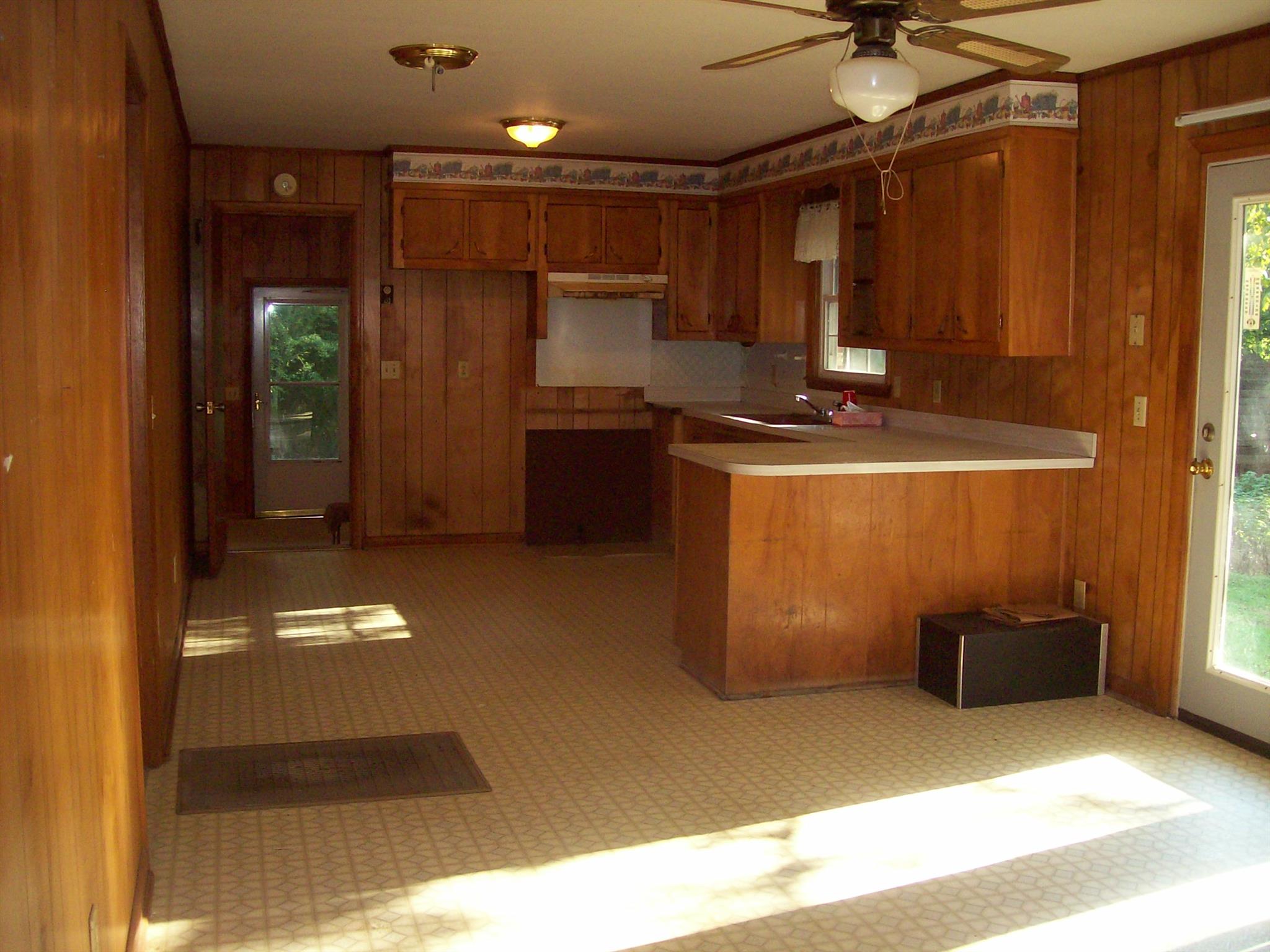 147 Lewis Totty Road Duck River, TN 38454 - Photo 6 of 24 Gallery Image 6