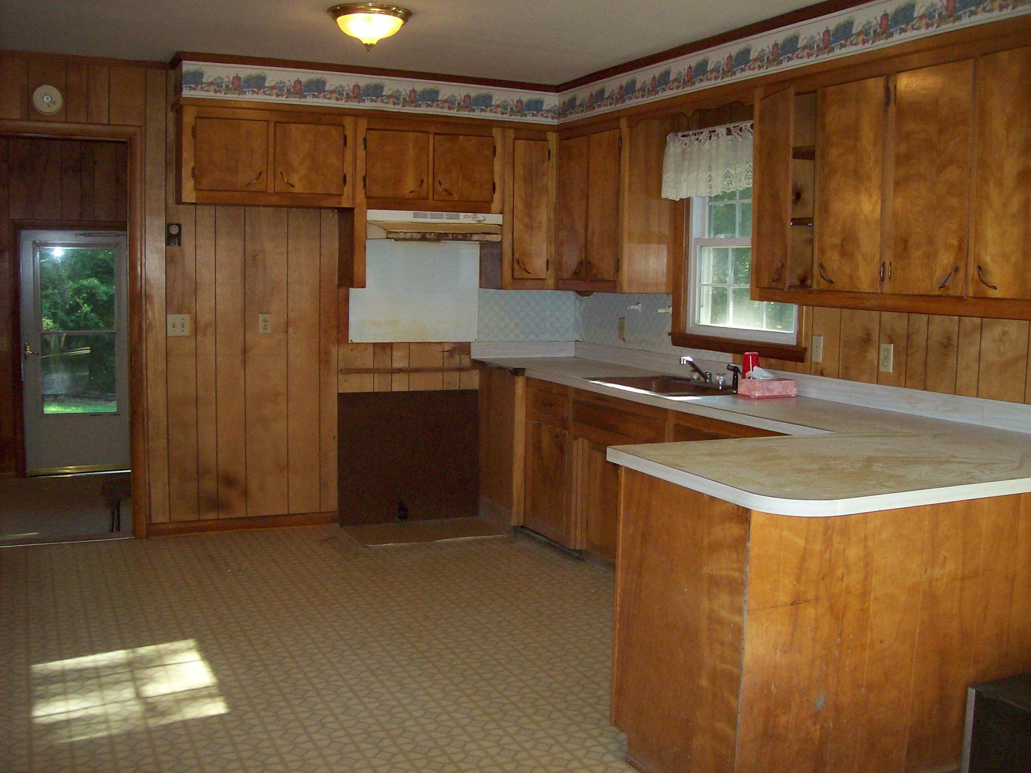 147 Lewis Totty Road Duck River, TN 38454 - Photo 8 of 24 Gallery Image 8