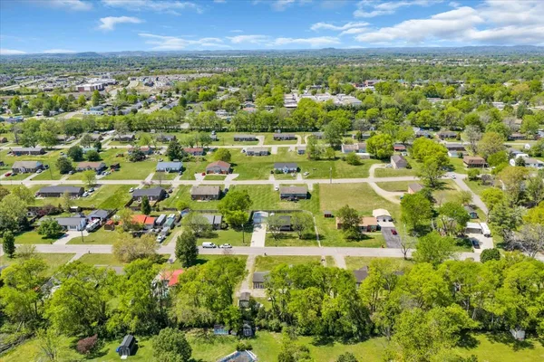 $324,900 | 1152 Langwood Drive, Gallatin, TN 37066