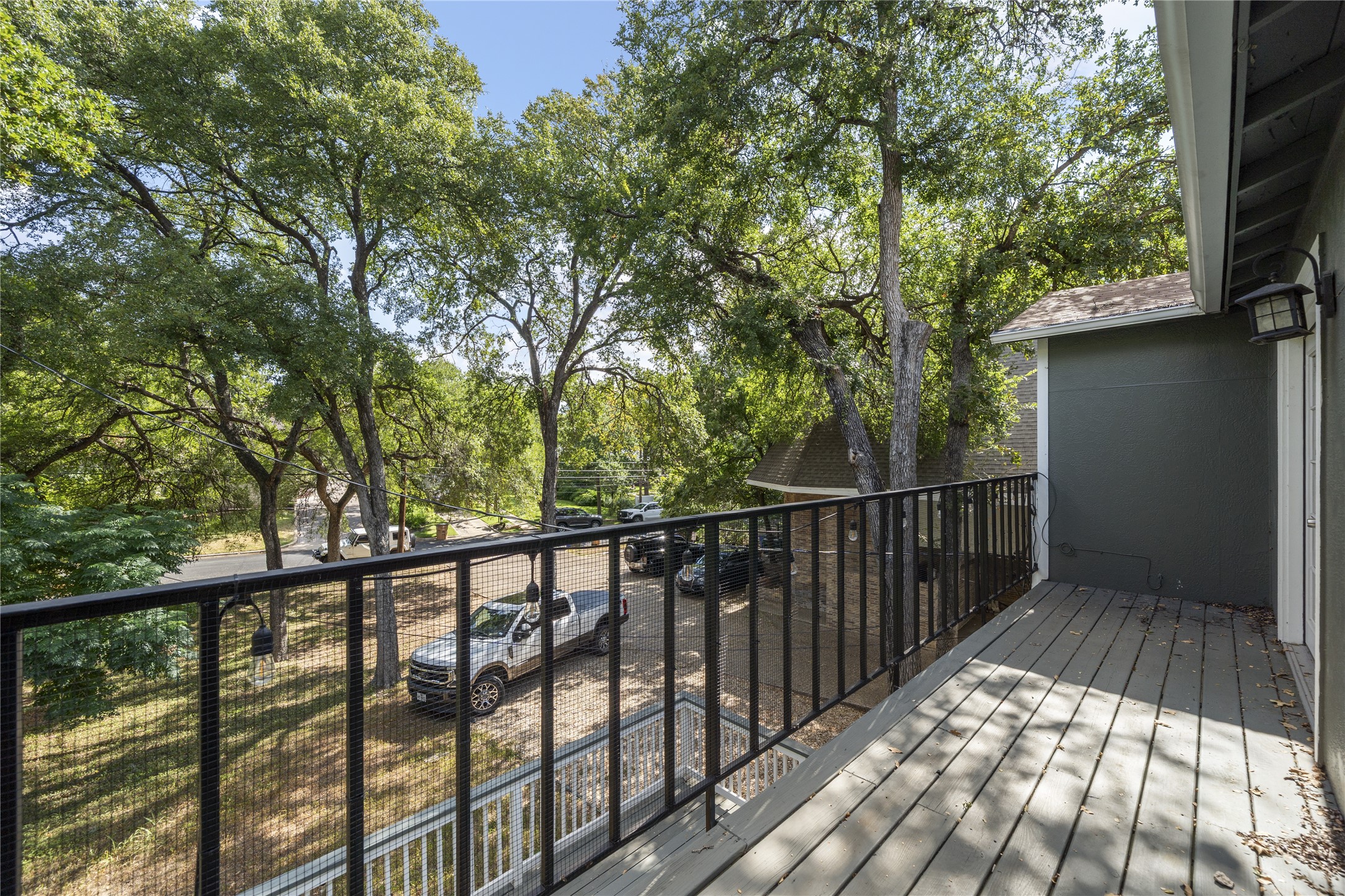 2509 Quarry Road, Unit B Austin, TX 78703 - Photo 3 of 33 Gallery Image 3