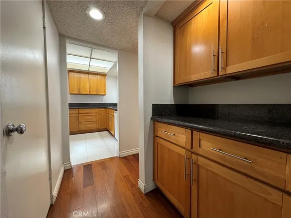 $3,195 | 402 South Garfield Avenue, Unit 15, Alhambra, CA 91801