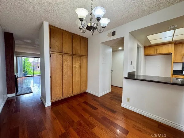 $3,195 | 402 South Garfield Avenue, Unit 15, Alhambra, CA 91801