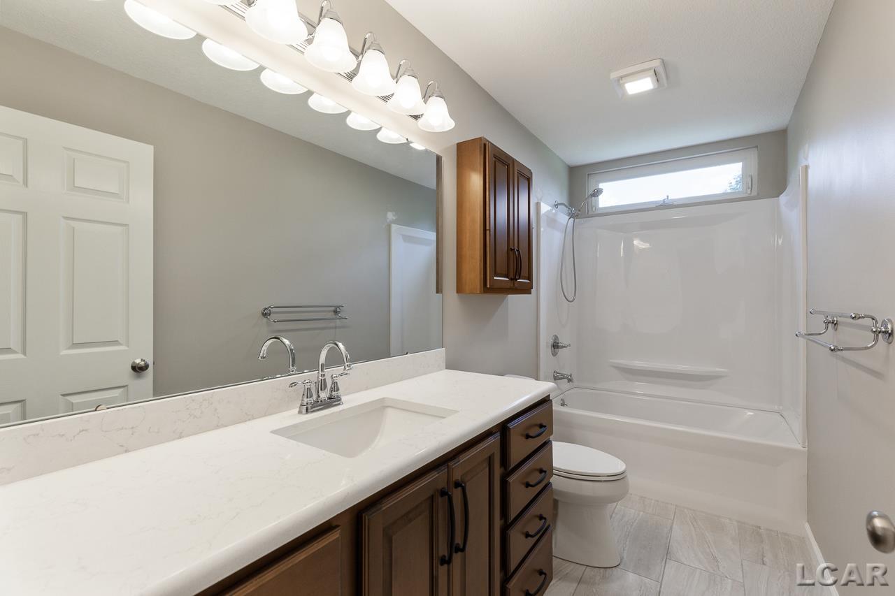 3102 Cobblestone Ridge Tecumseh, MI 49286 - Photo 28 of 48 50148820-9b4a622b-3d1f-4444-8b1f-c161c9b7cc6b.JPG