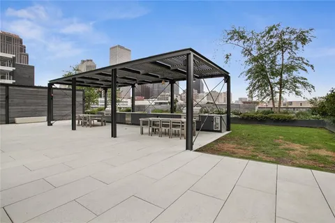 $875,000 | 1001 Julia Street, Unit 10F, New Orleans, LA 70113