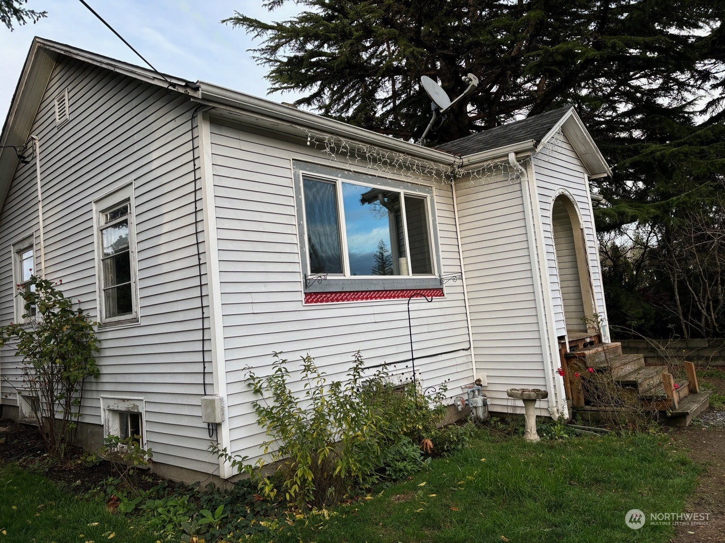 533 Sweaney Street Port Orchard, WA 98366 - Photo 9 of 12 Gallery Image 9