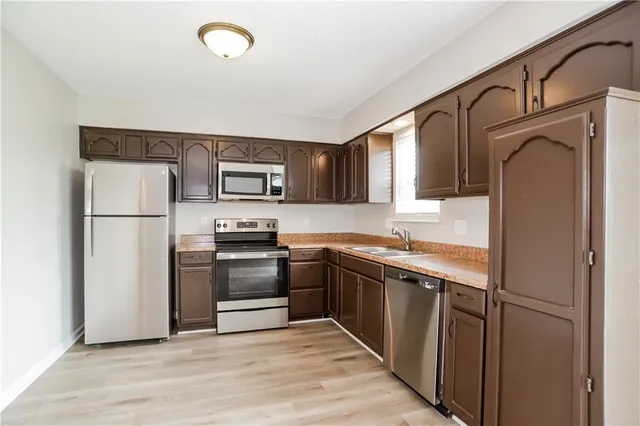 $1,940 | 114 Nanette Street, Belton, MO 64012