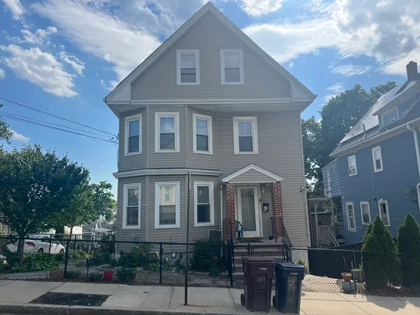 $1,995 | 43 Gledhill Avenue, Unit 1, Everett, MA 02149