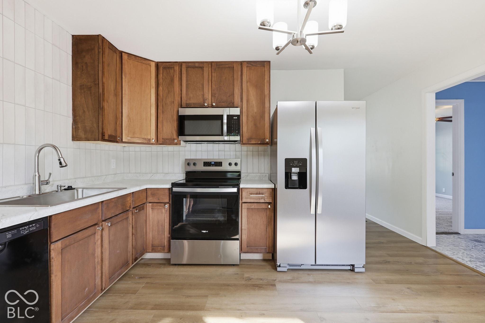8235 Barry Road Indianapolis, IN 46219 - Photo 18 of 35 Gallery Image 18